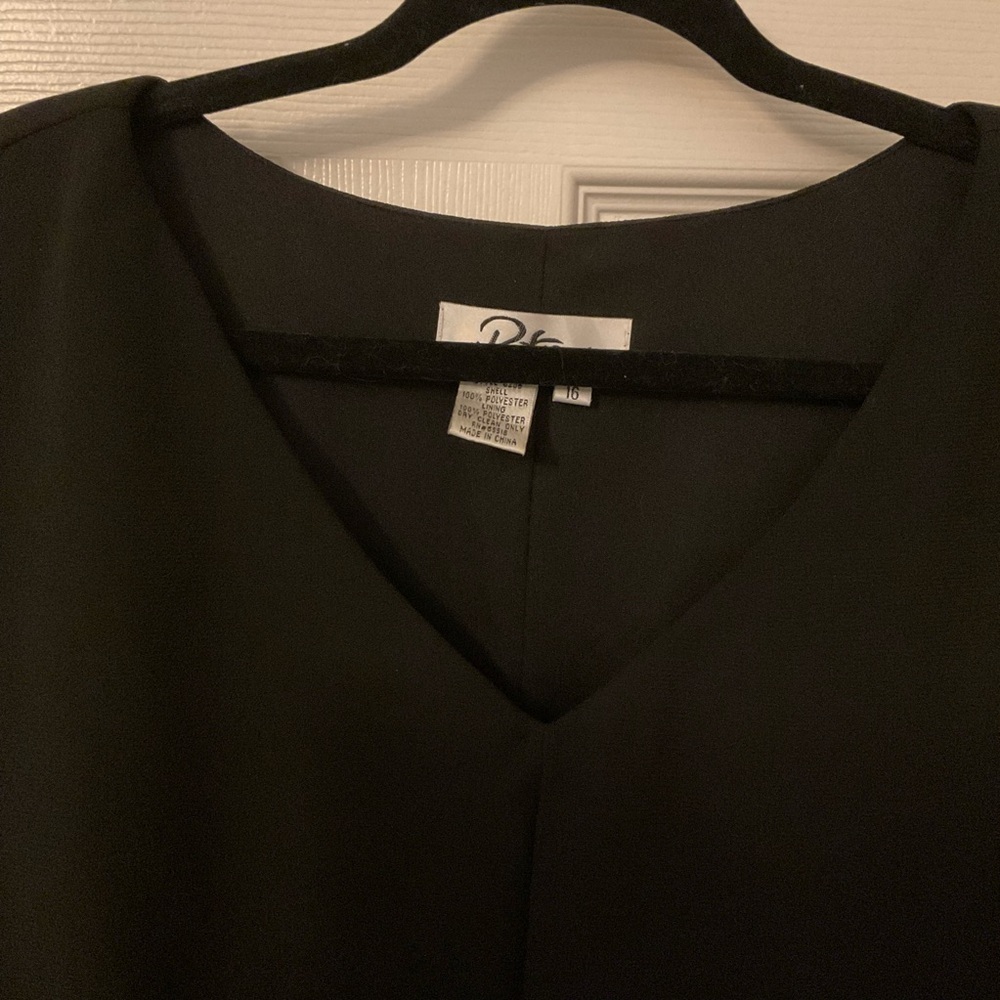 Patra Black Chiffon Tiered Sheath Dress with Capelet Sleeves, Size 16 - Picture 6 of 12